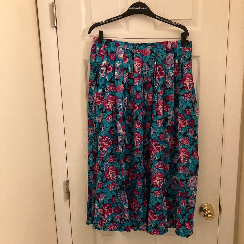 Vintage Boston Traveler Made in the USA Floral Womens Skirt